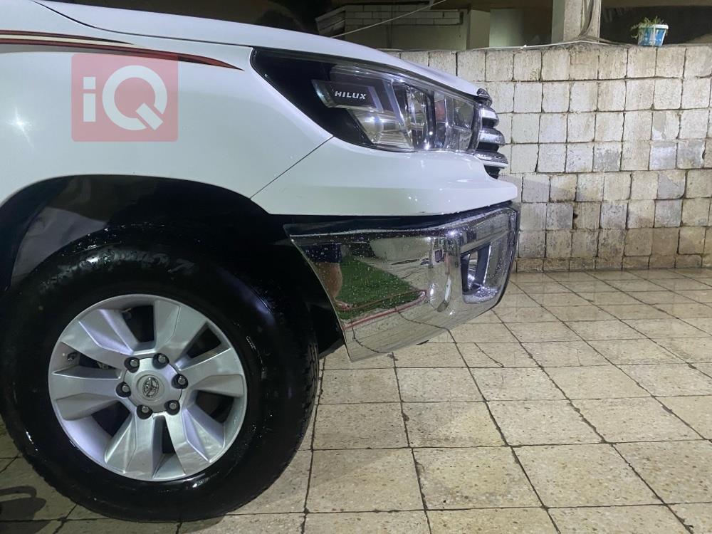 تويوتا هايلوكس